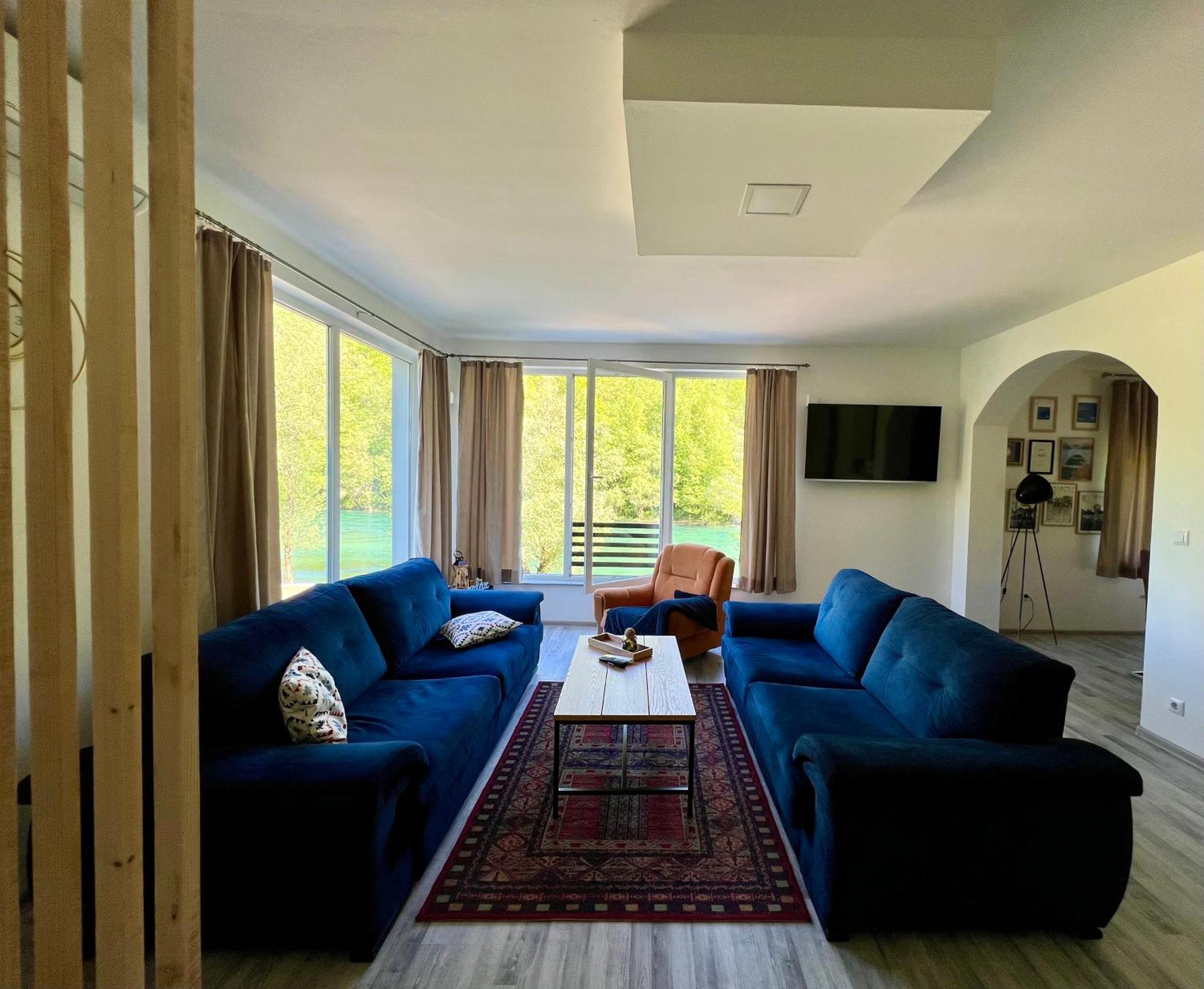 Anur Apartment Bihać Exteriör bild