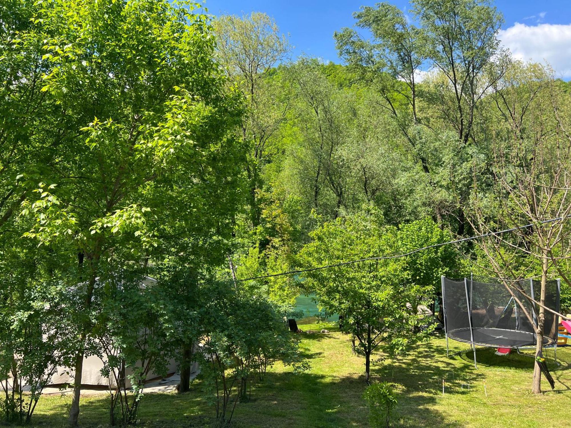 Anur Apartment Bihać Exteriör bild